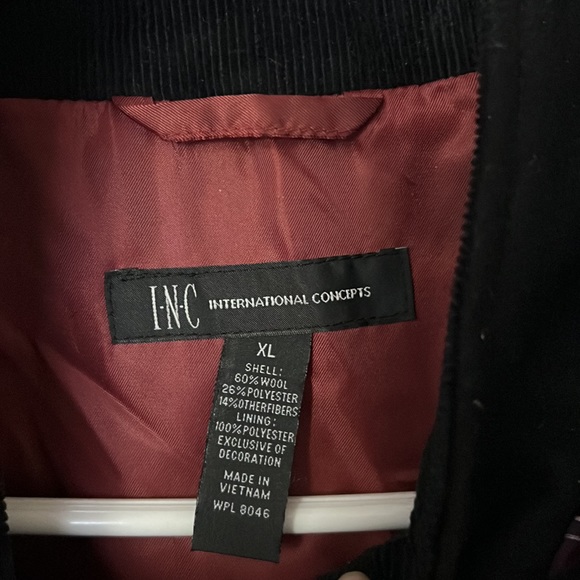 Inc black and gray jacket size: XL - Picture 4 of 7